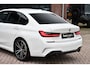 BMW 3-Serie 320i M-Sport Pano 19inch Laser HiFi Shadowline