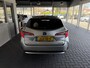 Toyota Corolla Touring Sports 1.8 Hybrid TeamD / Dealer Onderhouden / ZUINIG RIJDEN / Apple Carplay /