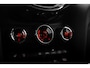MINI Cooper Mini 1.5 136pk Classic | Achteruitrijcamera | Stoelverwarming | 17" | Parkeerhulp Achter