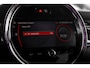 MINI Cooper 1.5 136pk Classic | Achteruitrijcamera | Stoelverwarming | 17" | Parkeerhulp Achter