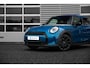 MINI Cooper Mini 1.5 136pk Classic | Achteruitrijcamera | Stoelverwarming | 17" | Parkeerhulp Achter