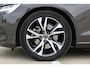 Volvo V60 B3 Essential Edition | Adaptieve Cruise Control | Blind spot | Parkeercamera | Park Assist voor en Achter | Verwarmbare voorstoelen | Verwambare Achterbank | Stuurverwarming