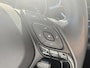 Toyota C-HR 1.8 Hybrid Style NAVI BLUETOOTH JBL-AUDIO BLIND-SPOT STOELVERW KEYLESS AD-CRUISE PARK-SENSOREN