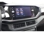 Volkswagen T-Cross 1.0 TSI Life parkeersensoren voor en achter, side assist dodehoek sensor, navigatie, 16" LMV, lederen multifunctioneel stuurwiel, 6 speakers, lane assist, light assist, speed limiter, cruise control, bluetooth carkit