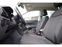 Volkswagen T-Cross 1.0 TSI Life parkeersensoren voor en achter, side assist dodehoek sensor, navigatie, 16" LMV, lederen multifunctioneel stuurwiel, 6 speakers, lane assist, light assist, speed limiter, cruise control, bluetooth carkit