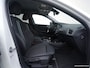 BMW 1-Serie 118i Automaat Executive Sport Edition | Navigatie | 2x PDC | Blackline