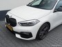 BMW 1-Serie 118i Automaat Executive Sport Edition | Navigatie | 2x PDC | Blackline