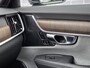 Volvo V90 T6 Plug-in Hybrid AWD Inscription Aut | Trekhaak 2100 kg | Google Maps | Long Range Accu | Harman Kardon | Elek. Stoelen | Stoel-/Stuurverwarming | Panoramadak | Wool Blend Interieur | All- seasonbanden
