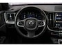 Volvo XC60 2.0 T6 Plug-in hybrid AWD Ultimate Black Edition | Trekhaak | Stoelventilatie en Massage | Adaptieve Cruise Control | Harman Kardon |