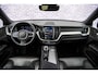 Volvo XC60 2.0 T6 Plug-in hybrid AWD Ultimate Black Edition | Trekhaak | Stoelventilatie en Massage | Adaptieve Cruise Control | Harman Kardon |