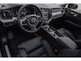 Volvo XC60 2.0 T6 Plug-in hybrid AWD Ultra Dark | 2250 kg Trekgewicht |Trekhaak | Glazen Schuifdak | 360 Camera | Head-Up display | Harman/Kardon |