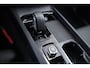 Volvo XC60 2.0 T6 Plug-in hybrid AWD Ultra Dark | 2250 kg Trekgewicht |Trekhaak | Glazen Schuifdak | 360 Camera | Head-Up display | Harman/Kardon |