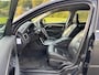 Volvo V70 1.6 T4 Momentum Automaat ECC Audio/CD Navigatie LMV 17" Leder ABS ESP Cruisecontrol PDC ASR Dealeronderh. Apk 13/07/2026