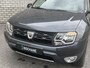 Dacia Duster 1.2 TCe 4x2 Blackshadow | Dealer onderhouden | Trekhaak | Stoelverwarming | Achteruitrijcamera | Navigatie |