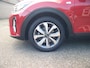 Kia Stonic 1.0 T-GDi MHEV AUTOMAAT DYNAMIC LINE NIEUW MODEL NAV AIRCO LMV CAMERA PDC RIJKLAARPRIJS