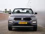 Volkswagen T-Roc Cabrio 1.0 TSI 110pk Style Navigatie / 19 Inch / Stoelverwarming / Trekhaak