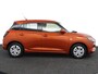 Suzuki Swift 1.2 Comfort Smart Hybrid | €2300 Korting | Rijklaarprijs | Navigatie | Keyless Entry | 6 Jaar Garantie |