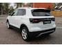 Volkswagen T-Cross 1.0 TSI 110pk Style DSG Automaat / Navigatie by APP / LM 17 inch / Parkeersensoren / Dig cockpit Pro / LED