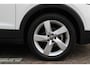 Volkswagen T-Cross 1.0 TSI 110pk Style DSG Automaat / Navigatie by APP / LM 17 inch / Parkeersensoren / Dig cockpit Pro / LED