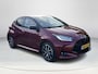 Toyota Yaris 1.5 Hybrid Executive | Bi-tone | Carplay | Dode hoek waarschuwing | Parkeersensoren |