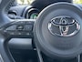 Toyota Yaris 1.5 Hybrid Executive | Bi-tone | Carplay | Dode hoek waarschuwing | Parkeersensoren |