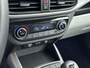 Hyundai i10 1.0 Premium Two tone | Navigatie | Camera | Climate control | Apple Carplay | Cruise control |