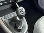 Hyundai i10 1.0 Premium Two tone | Navigatie | Camera | Climate control | Apple Carplay | Cruise control |