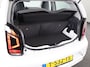 Volkswagen Up! 1.0 65 pk | Verlengde garantie | Navigatie via App | Autom. airco | Cruise control | Parkeersensoren achter | Achteruitrijcamera |