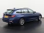 BMW 3-Serie Touring 320i Luxury Line | Panoramadak | ACC Stop&Go | Head Up | Zondag Open!