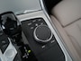 BMW 3-Serie Touring 320i Luxury Line | Panoramadak | ACC Stop&Go | Head Up | Zondag Open!