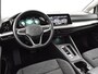 Volkswagen Golf Variant 1.0 eTSI 110pk DSG Life · Camera · Elek.Trekhaak · Apple/Android Car Play · Navigatie · Sfeerverlichtiing · 16'' Inch · Garantie t/m 08-06-2027 of 100.000km