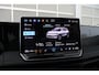 Volkswagen Tiguan 1.5 eHybrid 204pk Life | SoH 100% | App Connect | Achteruitrijcamera | Stoelverwarming