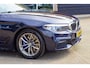 BMW 5-Serie Touring 530i M-Sport I Carbonschwarz I Adaptieve Cruise Control I Rijbaanherkenning I Led I Dealeronderhouden