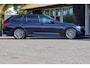 BMW 5-Serie Touring 530i M-Sport I Carbonschwarz I Adaptieve Cruise Control I Rijbaanherkenning I Led I Dealeronderhouden