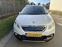 Peugeot 2008 1.2 PureTech Allure / NAVI / AIRCO ECC / PANORAMADAK / JBL / 95dkm! NAP!
