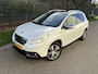 Peugeot 2008 1.2 PureTech Allure / NAVI / AIRCO ECC / PANORAMADAK / JBL / 95dkm! NAP!