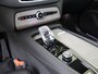 Volvo XC90 T8 AWD Ultra Dark | Massage | Luchtvering | Trekhaak |