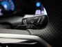 Volkswagen Golf 1.5eTSI/150PK R-Line Blackstyle DSG · Panoramadak · Camera · Apple/Android  · Stoelverwarming