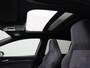 Volkswagen Golf 1.5eTSI/150PK R-Line Blackstyle DSG · Panoramadak · Camera · Apple/Android  · Stoelverwarming