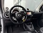smart EQ Fortwo BWJ 2020 Essential 82 PK 18 kWh AUTOMAAT / NAVI / AIRCO / CRUISE / STOELVERW. / PANORAMADAK / BLUETOOTH / LEDER / LMV