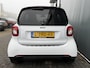 smart EQ Fortwo BWJ 2020 Essential 82 PK 18 kWh AUTOMAAT / NAVI / AIRCO / CRUISE / STOELVERW. / PANORAMADAK / BLUETOOTH / LEDER / LMV