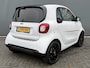 smart EQ Fortwo BWJ 2020 Essential 82 PK 18 kWh AUTOMAAT / NAVI / AIRCO / CRUISE / STOELVERW. / PANORAMADAK / BLUETOOTH / LEDER / LMV
