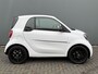 smart EQ Fortwo BWJ 2020 Essential 82 PK 18 kWh AUTOMAAT / NAVI / AIRCO / CRUISE / STOELVERW. / PANORAMADAK / BLUETOOTH / LEDER / LMV