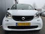 smart EQ Fortwo BWJ 2020 Essential 82 PK 18 kWh AUTOMAAT / NAVI / AIRCO / CRUISE / STOELVERW. / PANORAMADAK / BLUETOOTH / LEDER / LMV