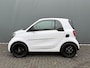 smart EQ Fortwo BWJ 2020 Essential 82 PK 18 kWh AUTOMAAT / NAVI / AIRCO / CRUISE / STOELVERW. / PANORAMADAK / BLUETOOTH / LEDER / LMV
