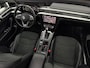 Volkswagen Arteon Shooting Brake 1.4 TSI eHybrid R-Line | Pano | Sfeerverl. | HUD | Virtual | Trekh. | Stoelmassage l LED | Carplay | Camera