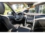 Land Rover Discovery 3.0 Td6 HSE Luxury 7 Persoons Panoramadak I Trekhaak I Meridian I 360 Camera I Stoelverwarming voor & achter