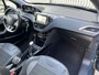 Peugeot 2008 130pk Allure (Navigatie - Automatische Airco - Apple Carplay - Parkeersensoren - Lichtmetalen velgen)