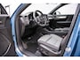 Volvo XC40 2.0 B4 Plus Dark | Trekhaak | 19"| Adaptieve cruise control | Elektrisch verstelbare bestuurderstoel | Blis | Stoel/stuurverwarming |