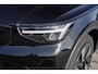 Volvo XC40 Single Motor Extended Range Plus 82 kWh | Trekhaak | Park Assist | Stuur- stoelverwarming | Pilot Assist